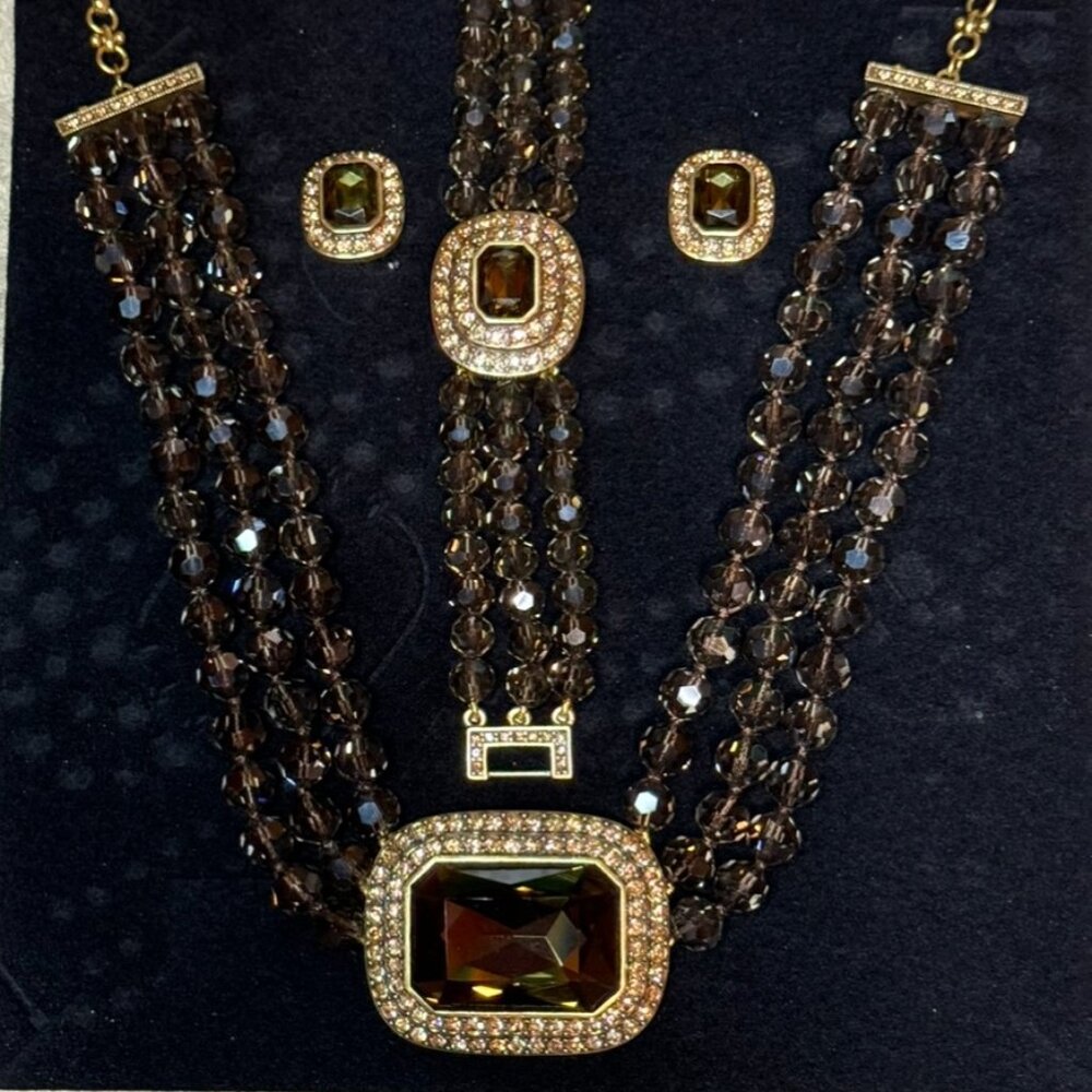Smoking Stunner! Heidi Daus Topaz 3-piece Choker Set